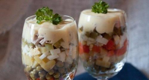 10 рецептов любимого оливье.