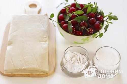 Слойки с вишней. 01 Слойки с вишней. 01