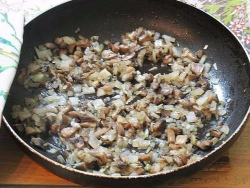 Жюльен из курицы с грибами. 02