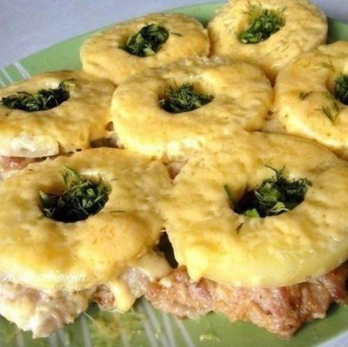 Куриные отбивные с ананасами. Куриные отбивные с ананасами.