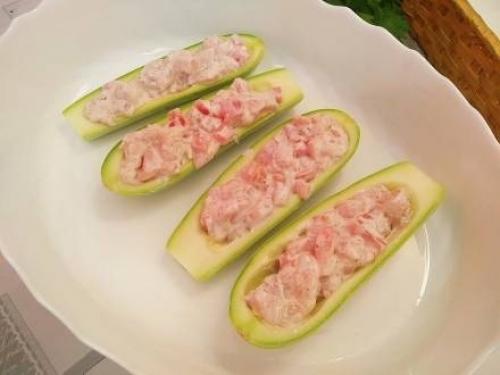 Вкуснейшие лодочки из кабачков. 05