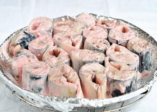 Скумбрия запеченная.   Самый простой рецепт приготовления скумбрии. 03