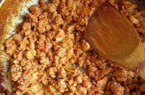 Запеканка из кабачков с фаршем и помидорами. 03