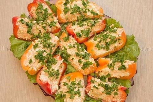 Закуска из сладкого болгарского перца Дружба.