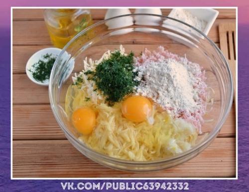 Сногсшибательный рецепт. Дранички с ветчиной, сыром и зеленью. 03 Сногсшибательный рецепт. Дранички с ветчиной, сыром и зеленью. 03