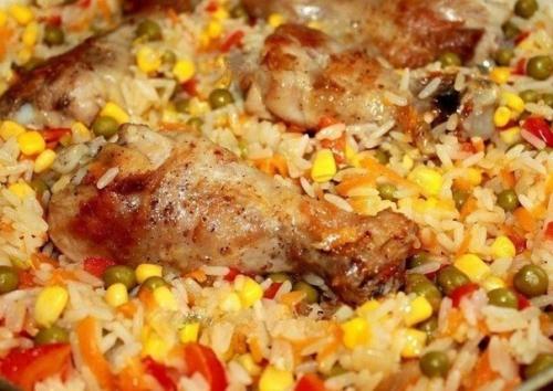 Рис с курицей и овощами по - каталонски. Рис с курицей и овощами по - каталонски.