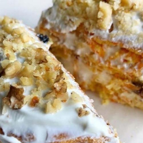 Очень вкусный морковный тортик с орешками!