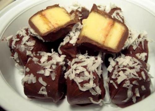 Самый быстрый и вкусный десерт Бананы в Шоколаде. Самый быстрый и вкусный десерт Бананы в Шоколаде.