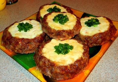 Мясные Ватрушки. Ингредиенты: Мясные Ватрушки. Ингредиенты: