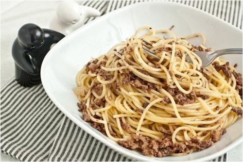Макароны по-флотски (макароны с мясом).