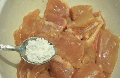 Эта курочка любимой у нас в семье стала. 01