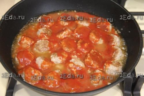 Спагетти с фрикадельками в томатном соусе. 03