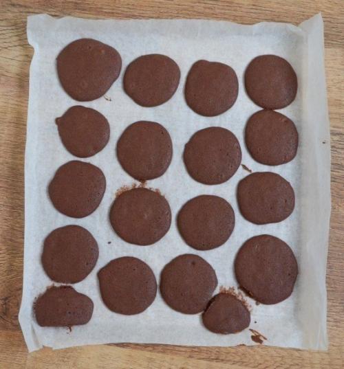 Шоколадное печенье со сливками. 05