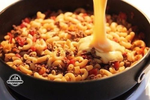 Макароны Чизбергер.  Ингредиенты: 05
