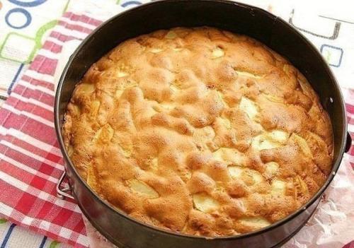 Очень вкусная шарлотка - лентяйка. 01 Очень вкусная шарлотка - лентяйка. 01