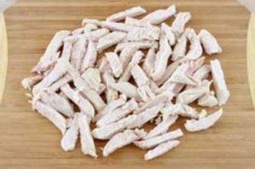 Салат с курицей и яичными блинчиками? 05