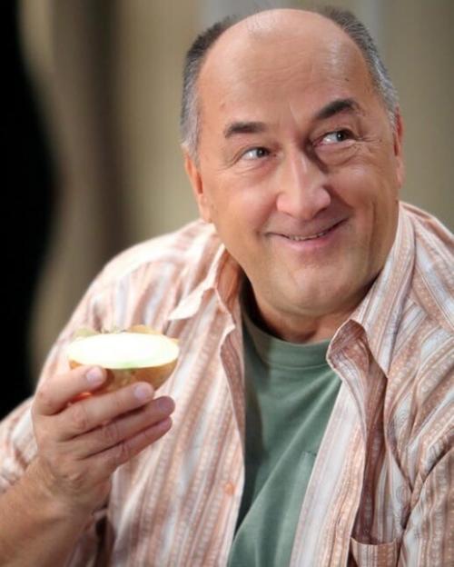 Мне кажется, что с этим годом что-то не так. 01