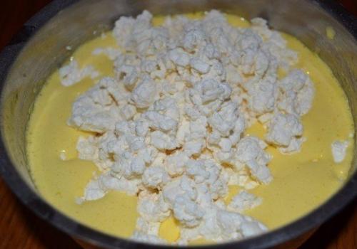 Творожный пирог с вишневым соусом. 02