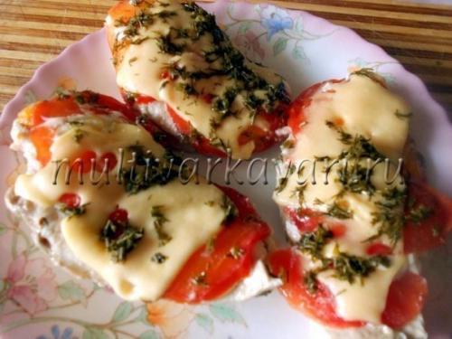 Куриная грудка под шубой в мультиварке.

