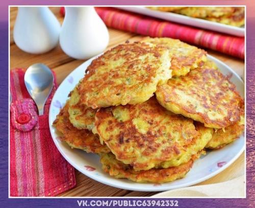 Вкуснятина!  Дранички с ветчиной, сыром и зеленью.