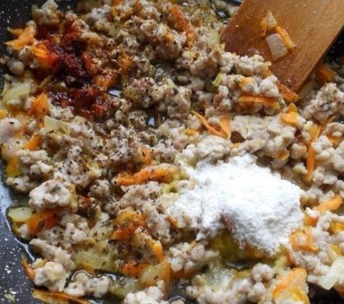 Спагетти с фаршем и томатной пастой? 02