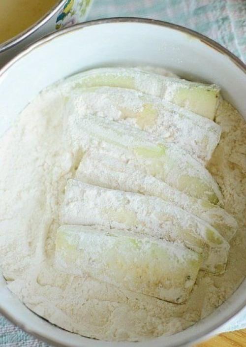 Кабачки в кляре. 06 Кабачки в кляре. 06