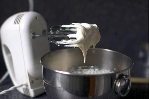 Пирог из грецких орехов с джемом? 02