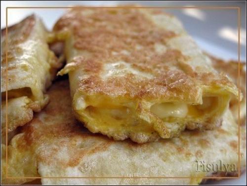 Лаваш с сыром в яйце. 03