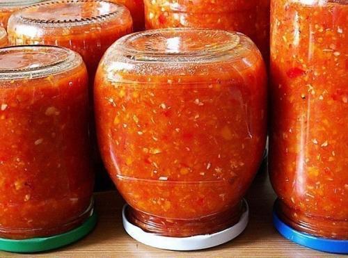 Аджика острая из кабачков. 
