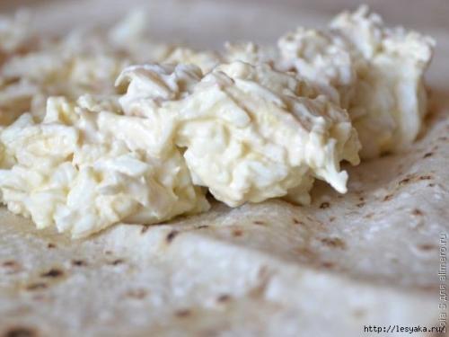 Рулеты из лаваша с курицей и плавленым сырком. 03 Рулеты из лаваша с курицей и плавленым сырком. 03