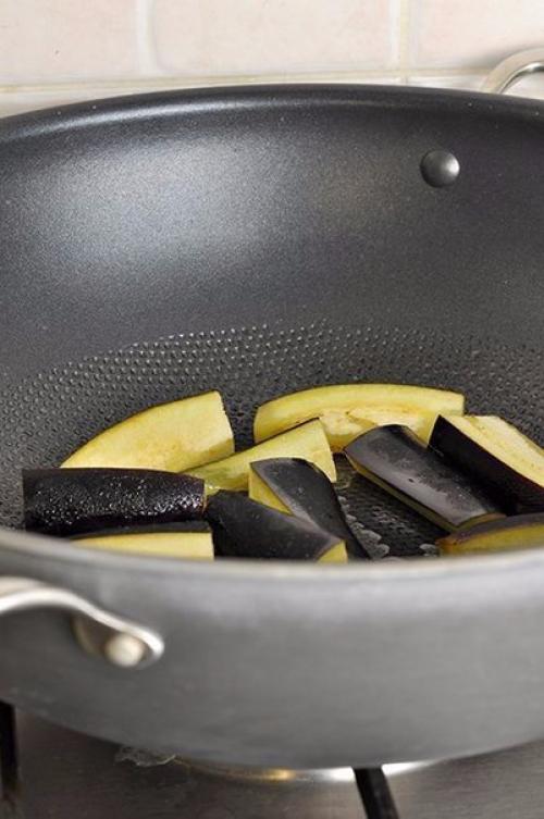 Баклажаны в остром чесночном соусе, по-китайски. 02