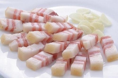 Сало Дамское - необычайно нежное. Сало Дамское - необычайно нежное.