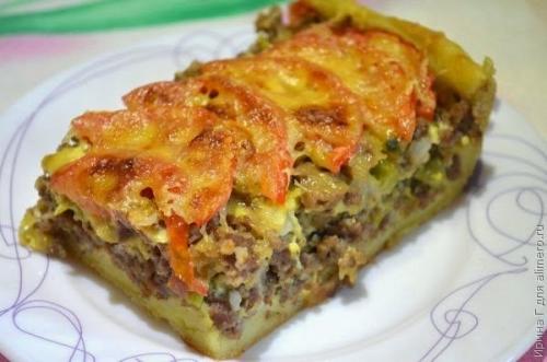Открытый мясной пирог.