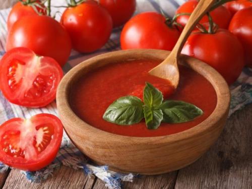 Домашний кетчуп с паприкой.