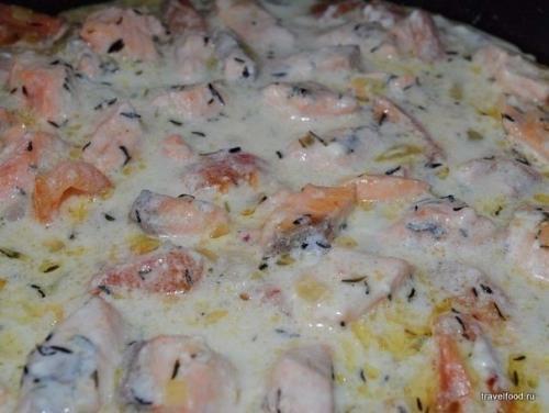 Фетучини с семгой в сливочном соусе. 04