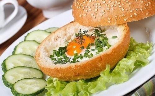 Как можно оригинально приготовить яйца? 04