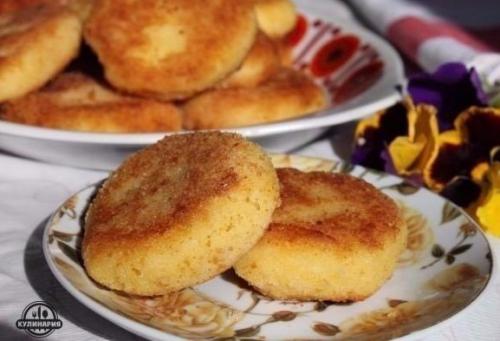 Манники жаренные.  Ингредиенты: