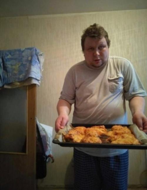 Творог с сыром и помидорами.  на 100 гр 117.  36 ккал Б/Ж/У 10. 15/7. 02