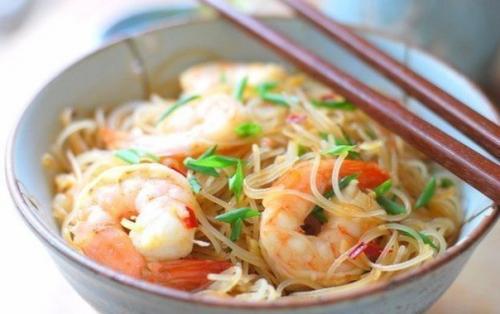 Самые вкусные блюда с рисовой лапшой: топ - 5 рецептов?