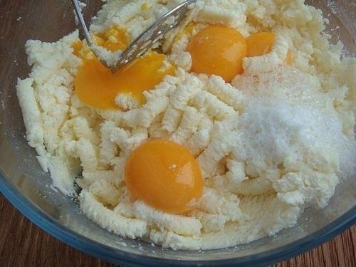 Творожный торт?   Этот нежный и очень вкусный домашний торт всегда на моем праздничном столе. 02