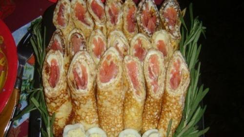 Блинчики с сёмгой.

