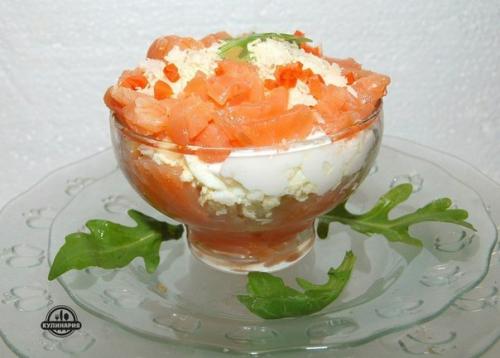 Слоеный салат с сёмгой.