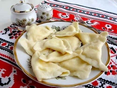 Вареники с творогом.