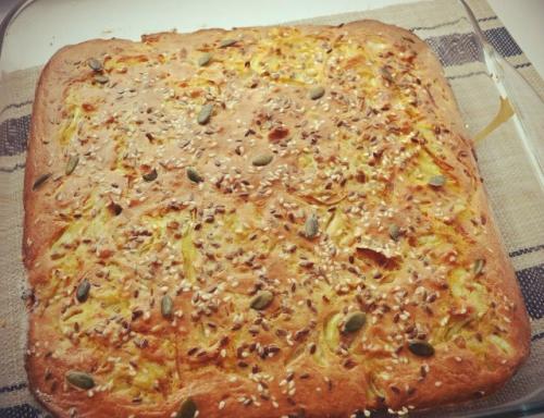 Мы готовим оригинальный, эффектный и очень вкусный пирог. 

