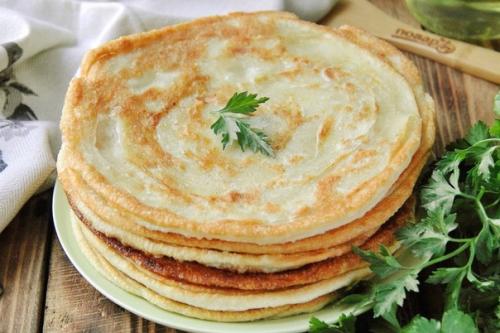 Узбекские слоеные лепешки.

