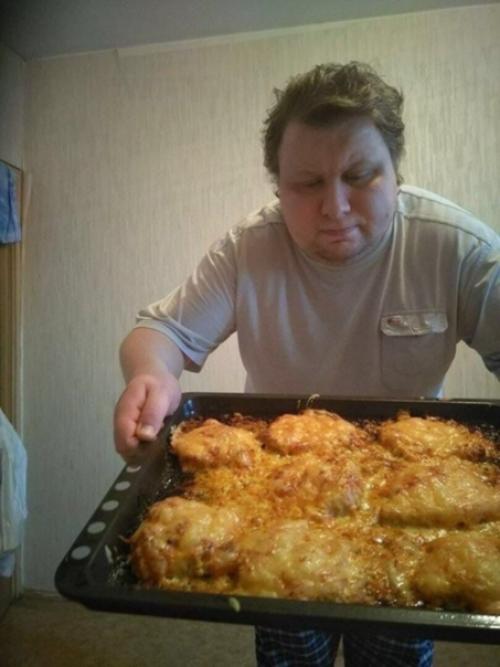 Творог с сыром и помидорами.  на 100 гр 117.  36 ккал Б/Ж/У 10. 15/7. 04