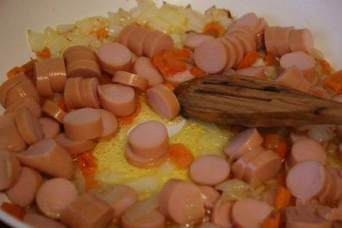 Быстрый суп с сосисками. 03