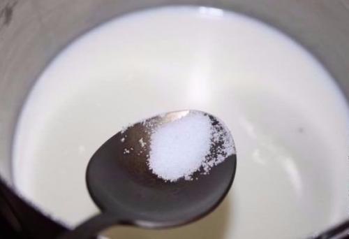 Манники жаренные.  Ингредиенты: 01