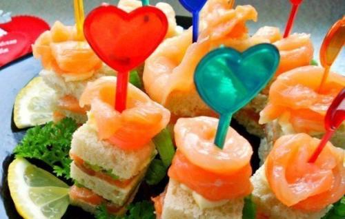 10 идей для канапе на шпажках. 01 10 идей для канапе на шпажках. 01