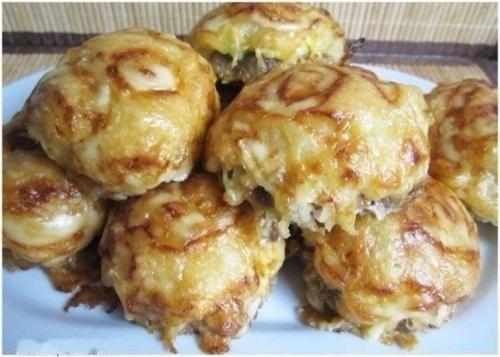 Стожки. Ингредиенты:  - 1 кг любого фарша.